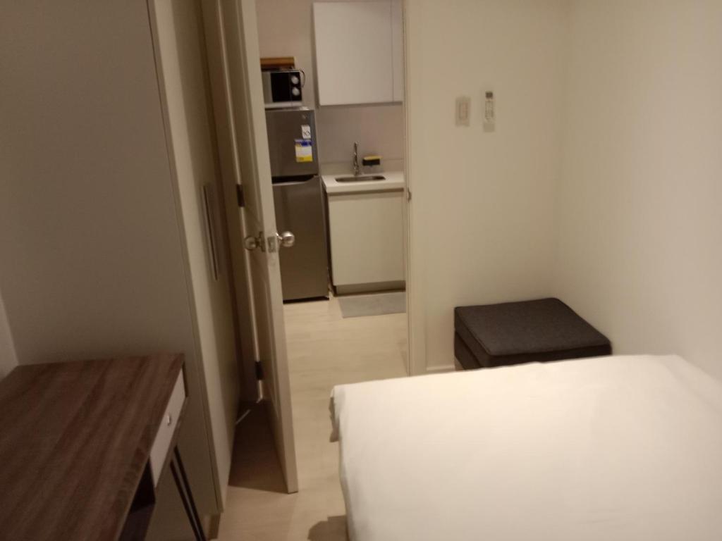 Gallery image of Azure Residences by Van Florendo in Manila