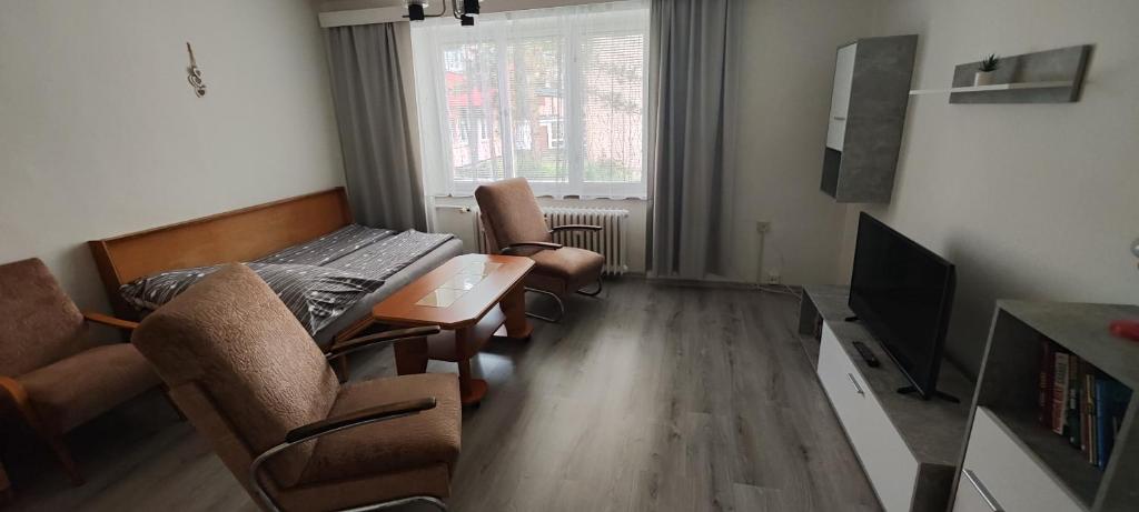 Na Šištotě 628 - Housity