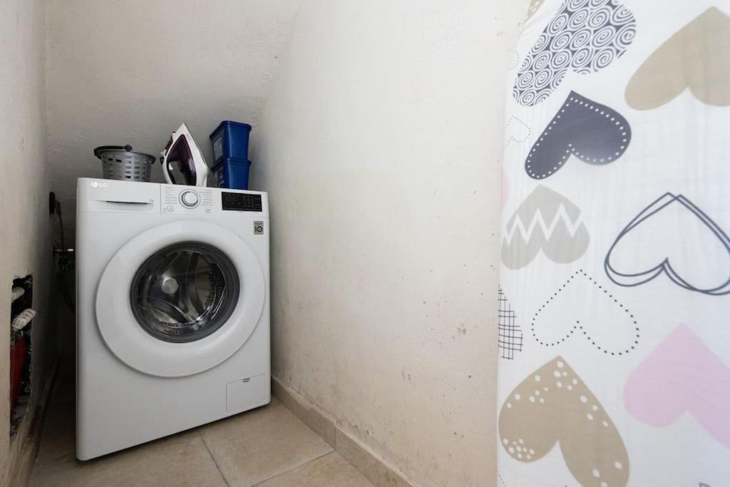 Fotografija u galeriji objekta KEA 360 VILLAS-Hermes Hideout u gradu Pisses