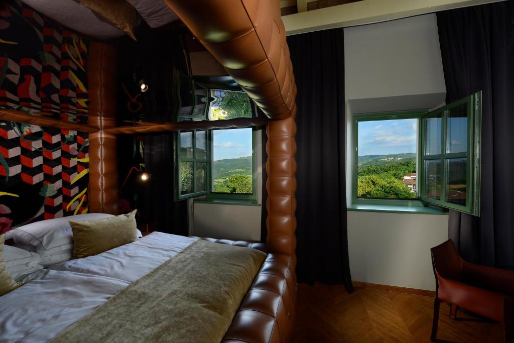 ROXANICH Winery and Design Hotel - Deluxe Plus Valley View