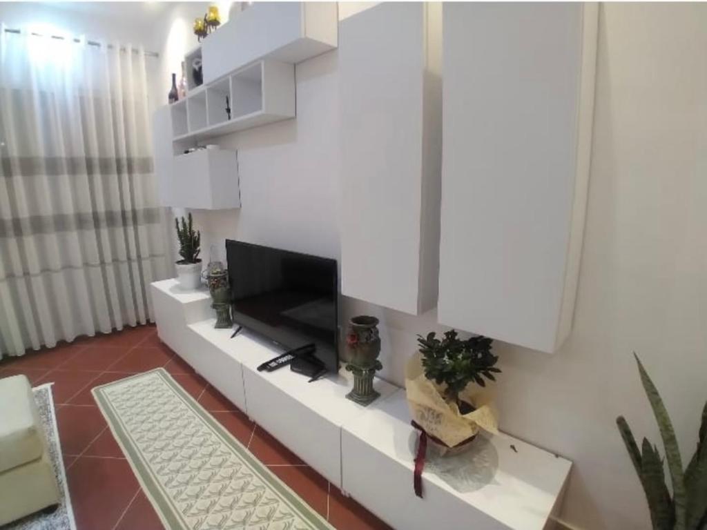 Luxury Appartament Lungomare - Image 7