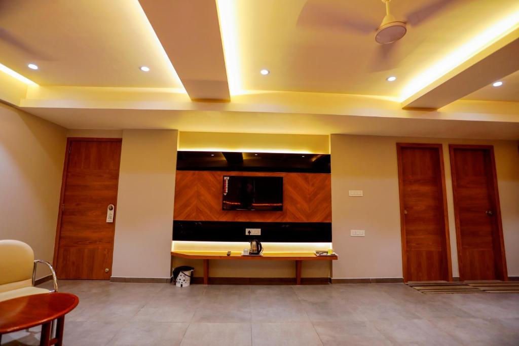 TV a/nebo společenská místnost v ubytování HOTEL OM
