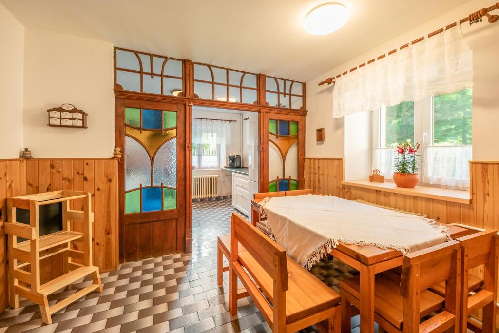 Fotografie z fotogalerie ubytování Chalupa Poustka v destinaci Dobkovice