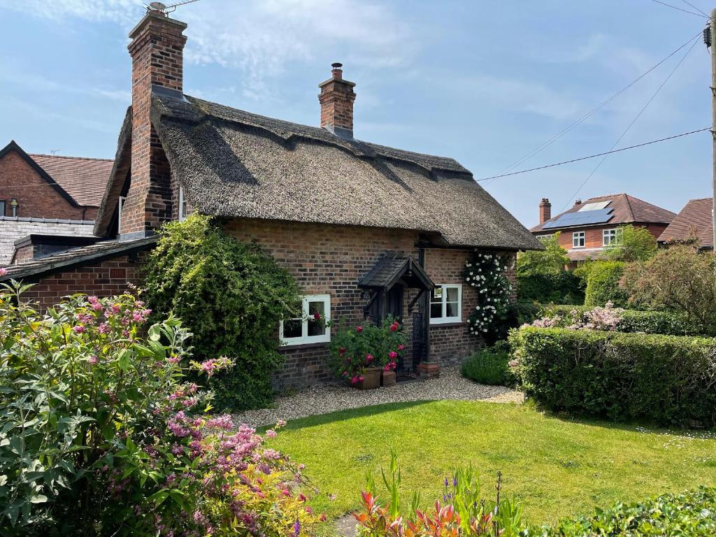 Chapel Cottage, Tarporley (updated prices 2024)