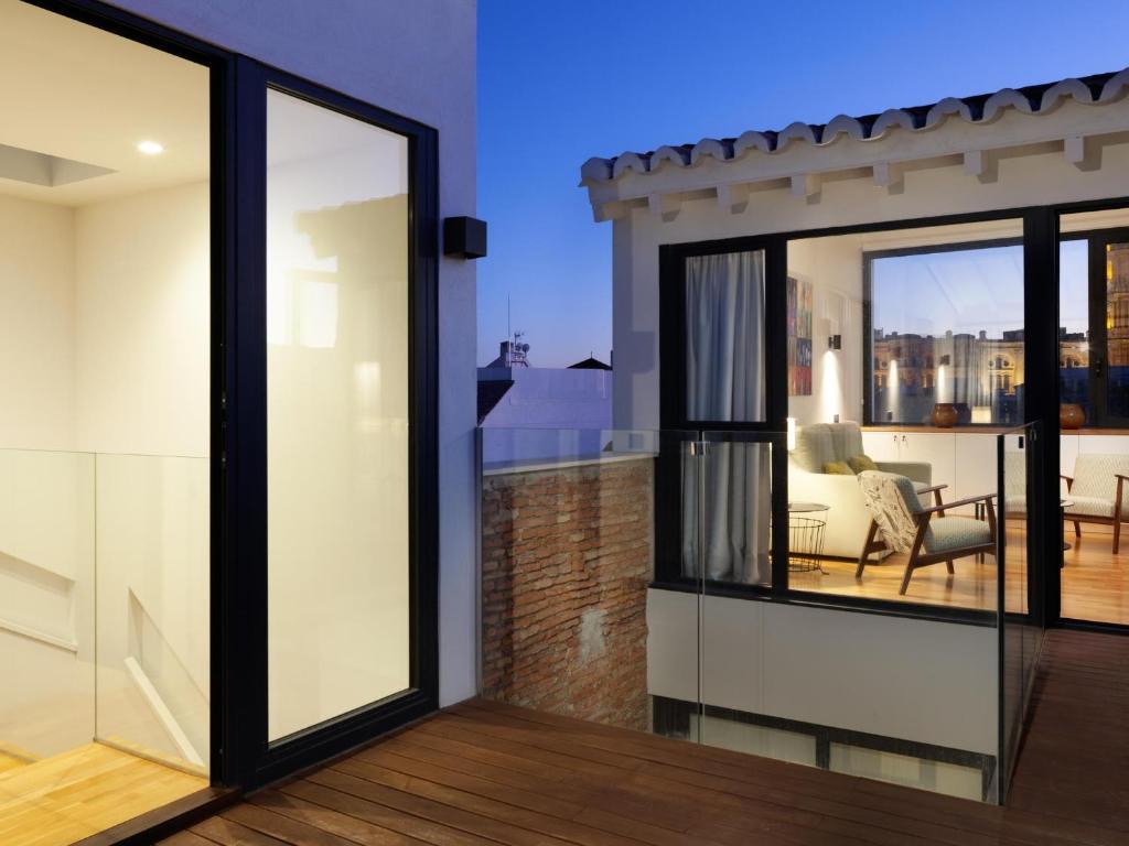 Balkon lub taras w obiekcie INMálaga Penthouse Plaza De La Merced