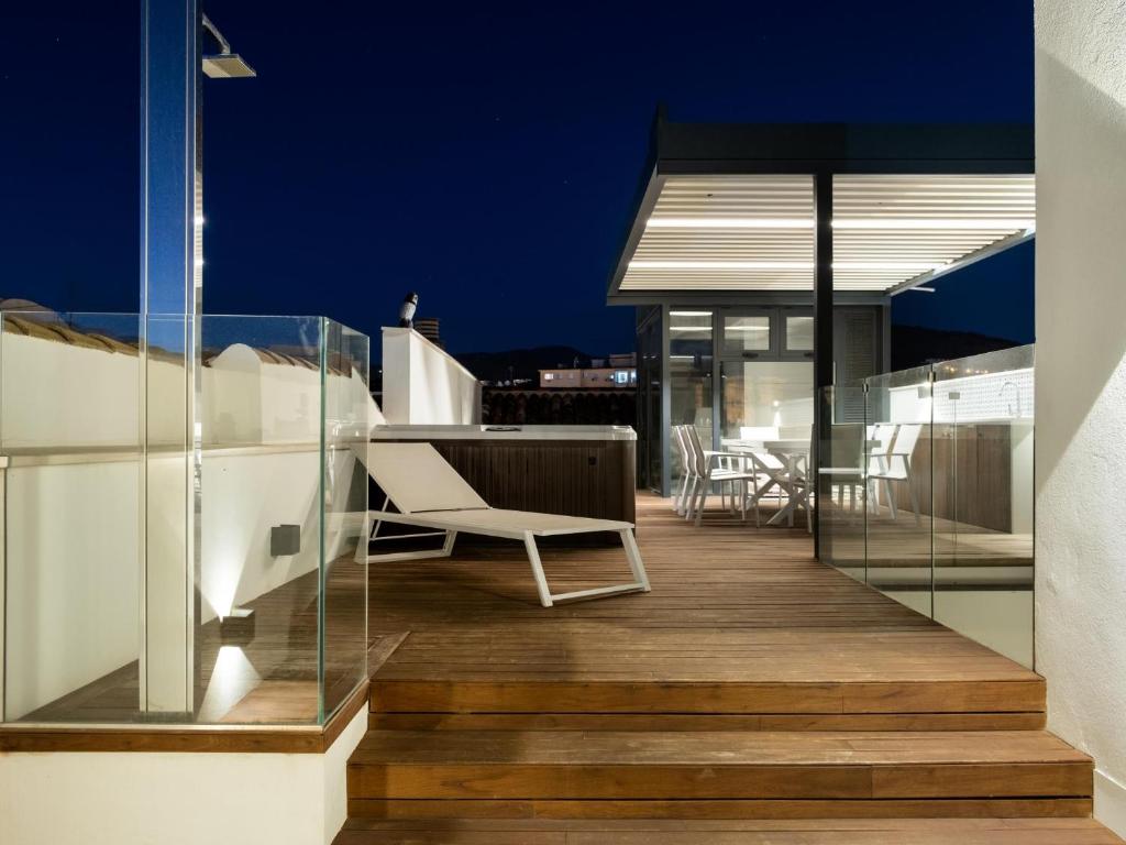 Patio lub wspólna przestrzeń na świeżym powietrzu w obiekcie INMálaga Penthouse Plaza De La Merced