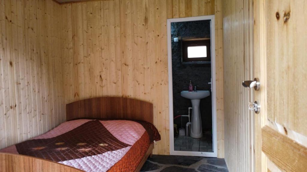 Postel nebo postele na pokoji v ubytování Guesthouse Everest