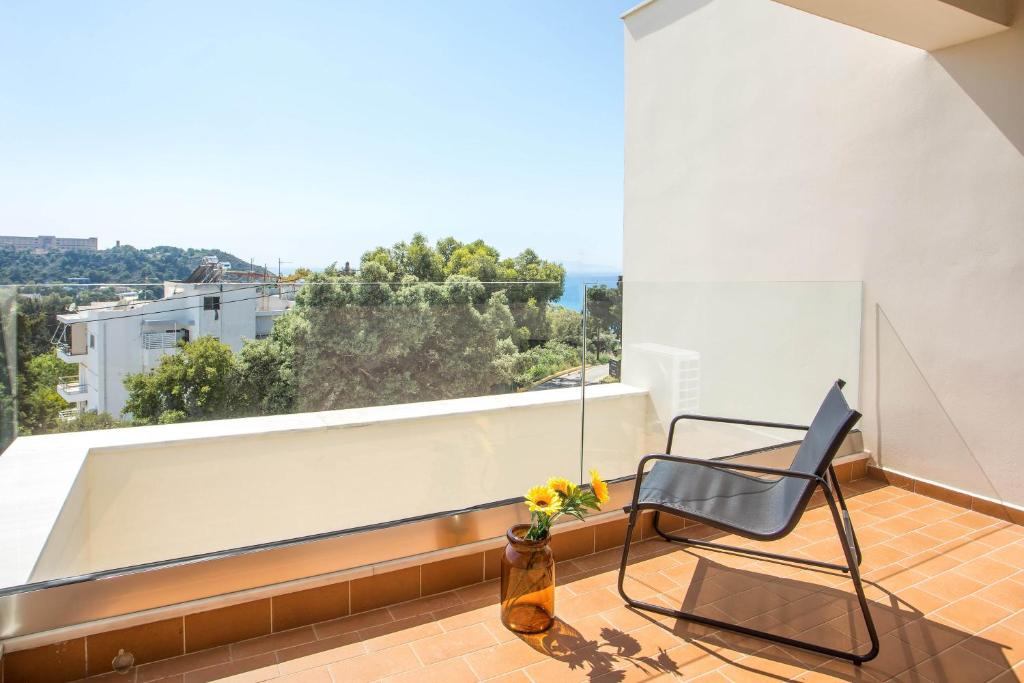 Balkon lub taras w obiekcie Eden Sunflower - Luxurious Apartment with Sea View