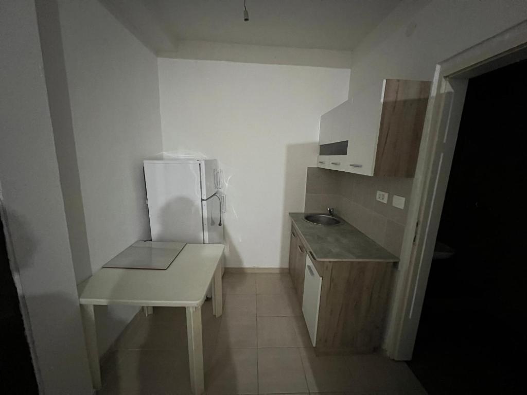 Kuchyň nebo kuchyňský kout v ubytování Green Villa