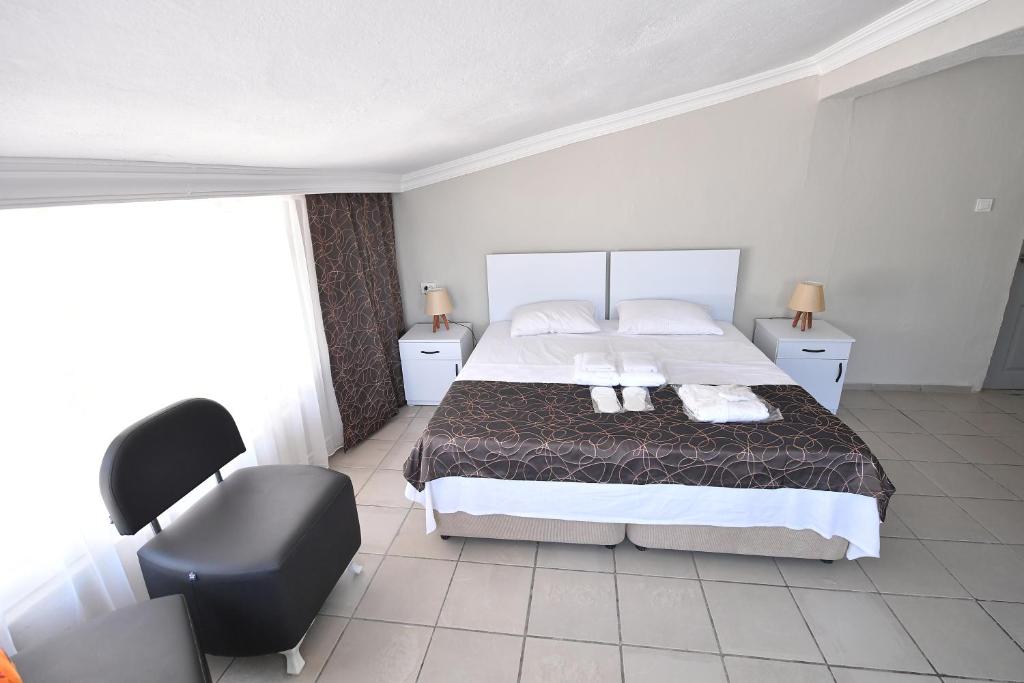 Nilhan Otel - Suite Mit Terrasse