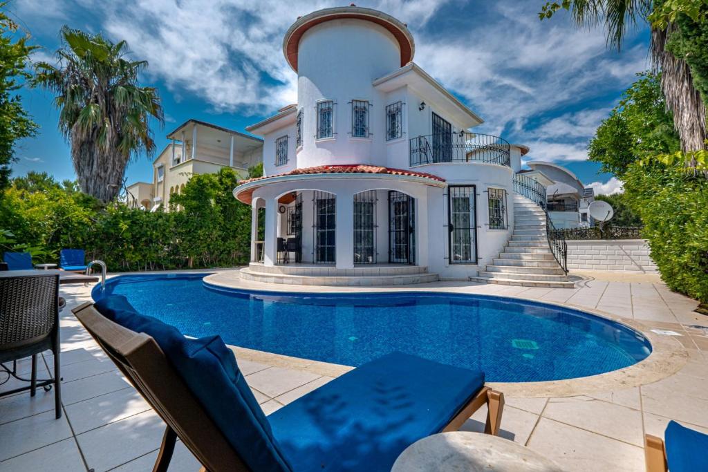 Bassein majutusasutuses Fancy and Comfy Villa with Private Pool in Belek või selle lähedal
