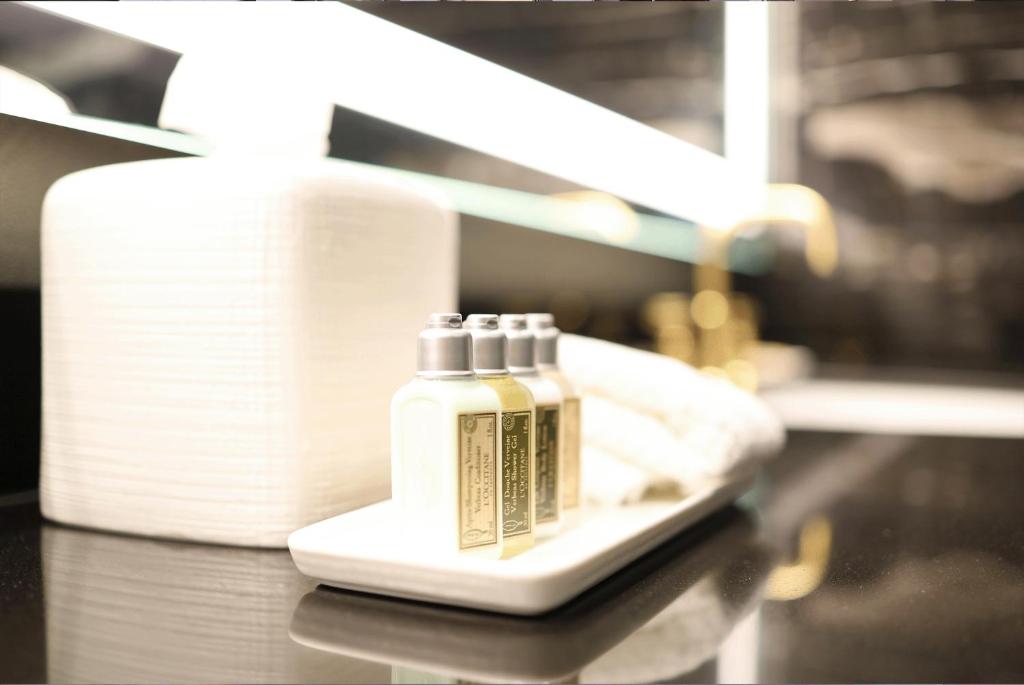 AZUR Legacy Collection Hotel - Resim 24