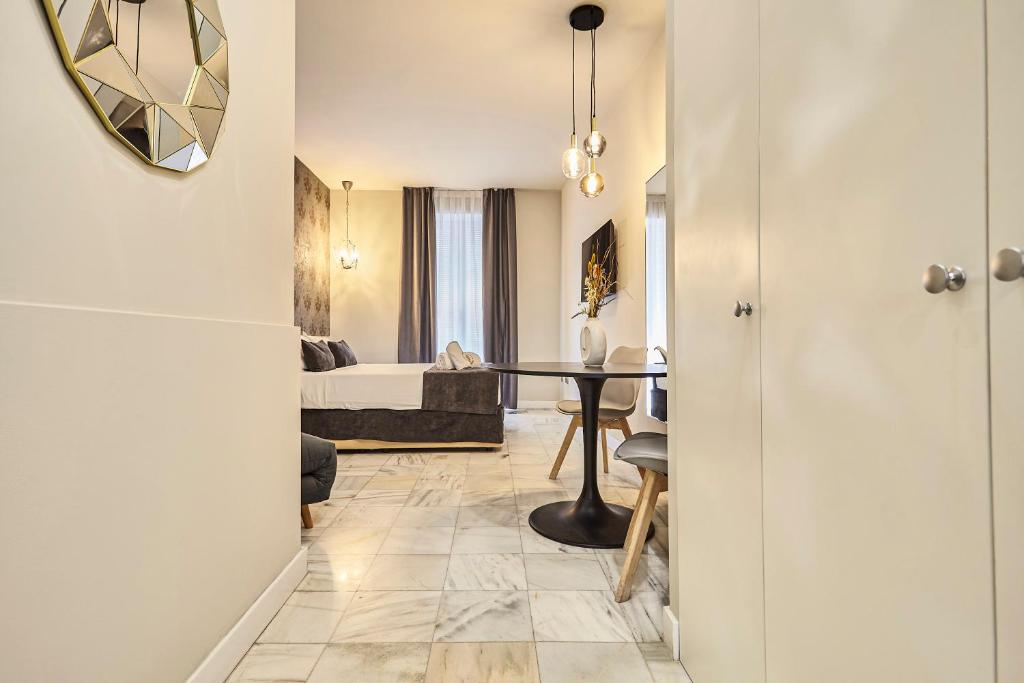 Hello Alicante Apartamentos - Resim 22