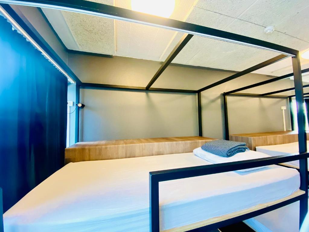 Postel nebo postele na pokoji v ubytování Bus Hostel Reykjavik - Reykjavik Terminal