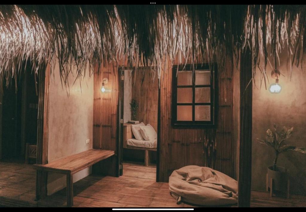 Casitas Stay and Surf - Habitación Gemela Con Baño Compartido