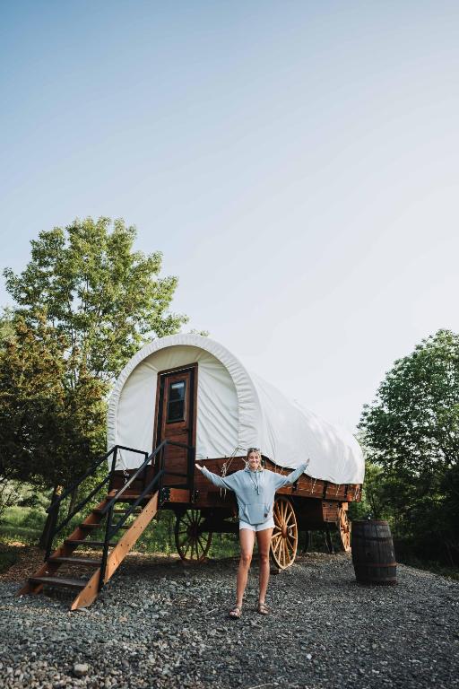Hosté ubytování Heated & AC Full Bathroom Covered Wagon