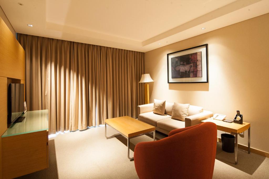 Sol Beach Yangyang - Hotel Executive Suite - 2 Quartos (sem Cozinha)