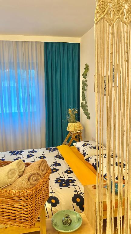 Studio Flat in the City Center - Image 2