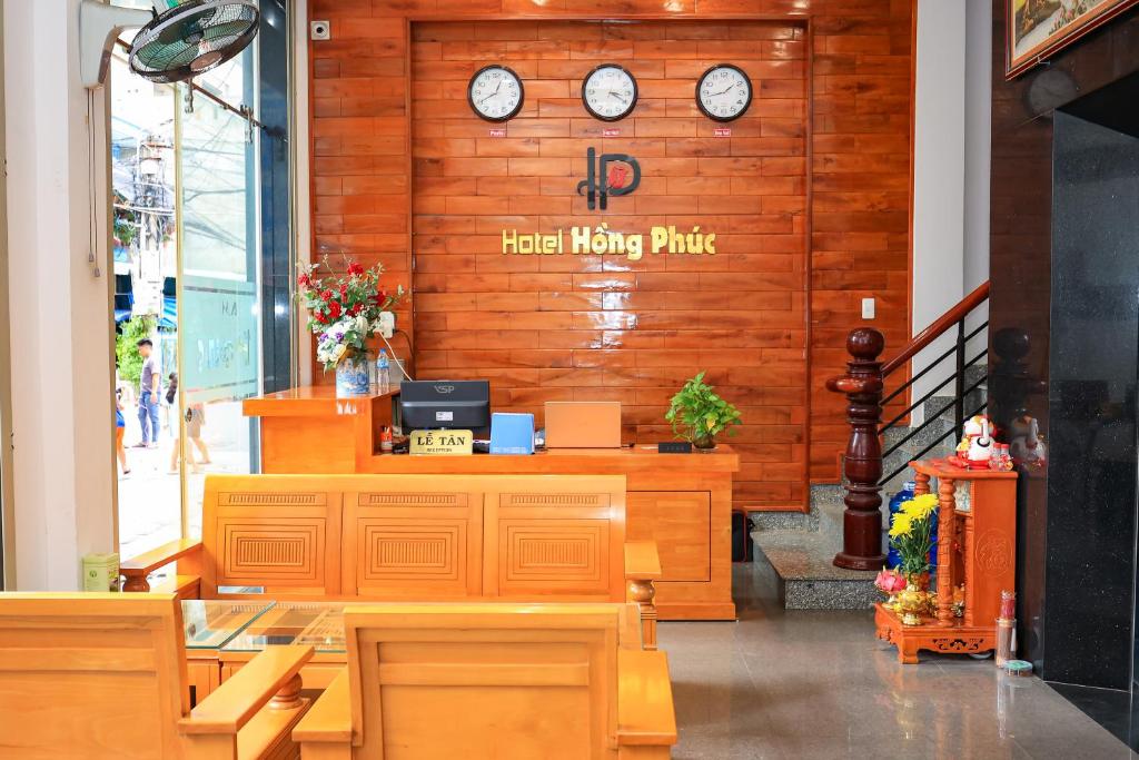 The lobby or reception area at Ciao Hồng Phúc Hotel