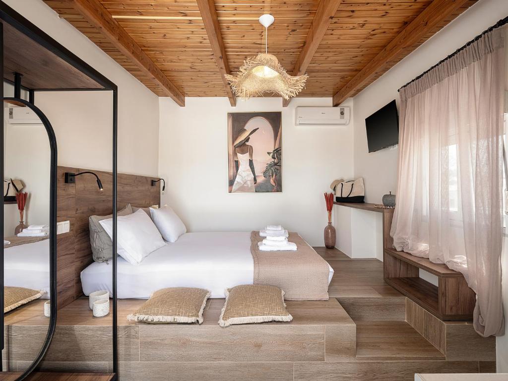 TV a/nebo společenská místnost v ubytování Lavender suite sea view