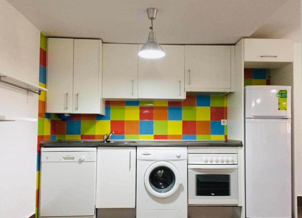 Zdjęcie z galerii obiektu Apartamento familiar Torrelavega w mieście Torrelavega