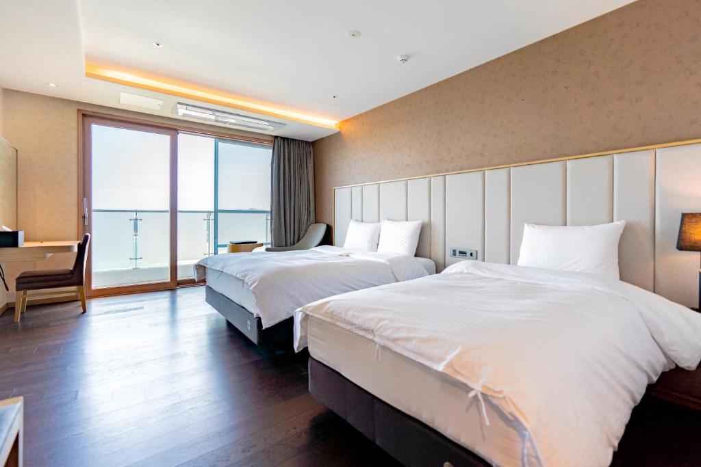 Sol Beach Samcheok - Hôtel Supérieur - Chambre Jumelle De La Famille