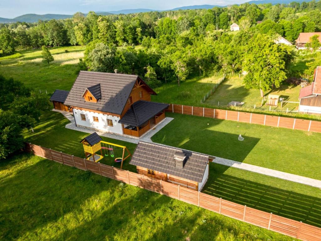 Ptičja perspektiva objekta Kuća za odmor Marta-holiday house in nature