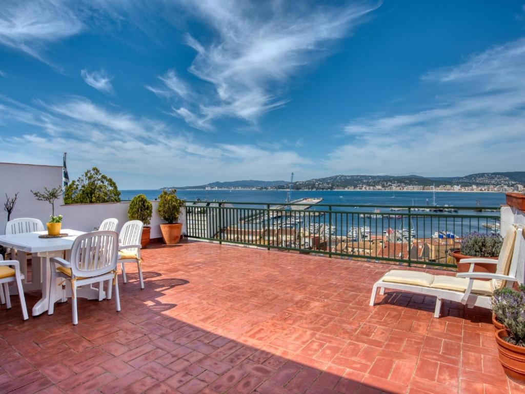 Apartment Piso Nautic, Palamós, Spain