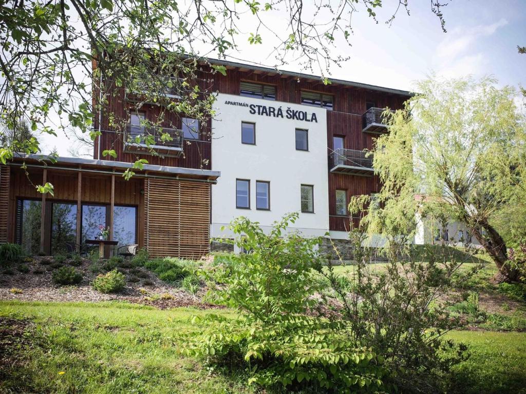 Zahrada ubytování Apartmán Stará škola