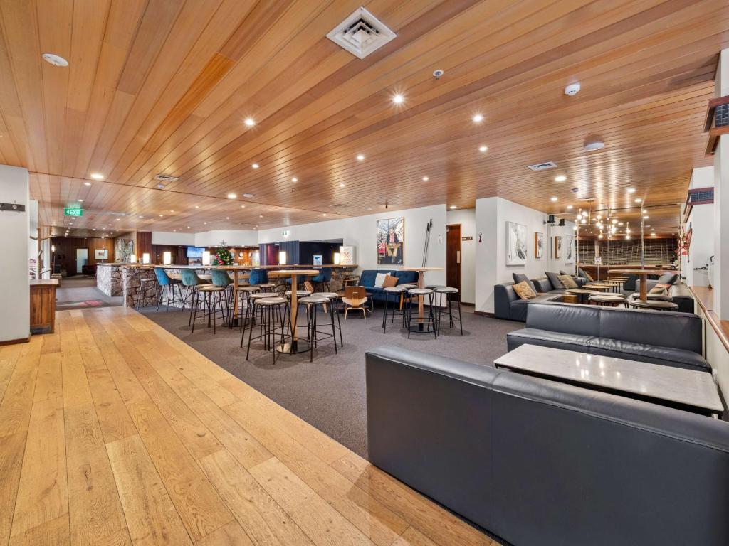 Ресторан / где поесть в Thredbo Alpine Hotel