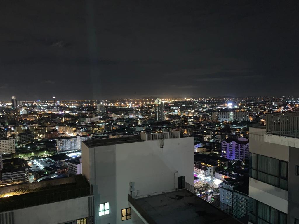 Base Condos - Resim 14