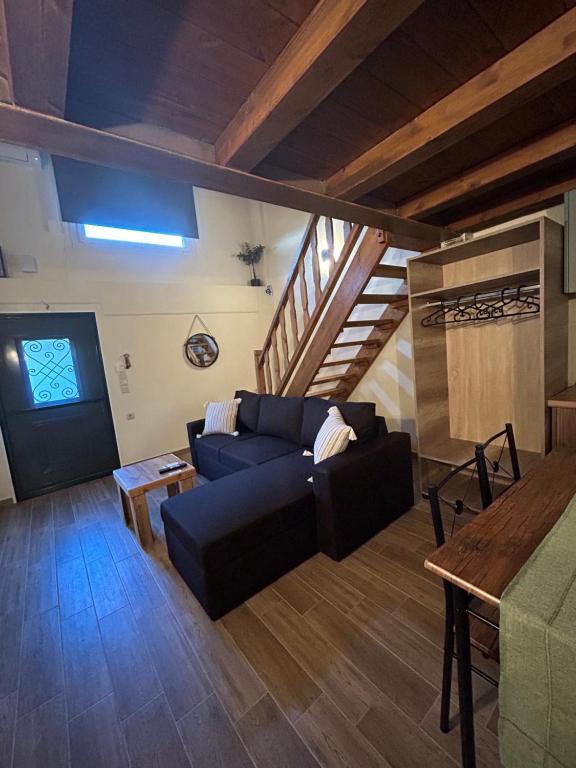 Gallery image of Green Olive Studios 2 in Áyios Mámas