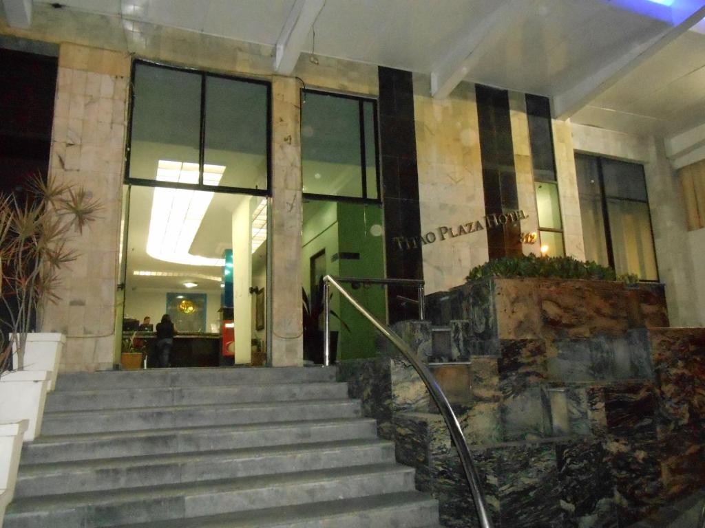  Titão Plaza Hotel