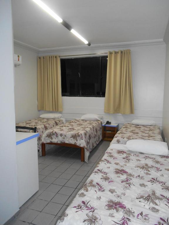  Titão Plaza Hotel