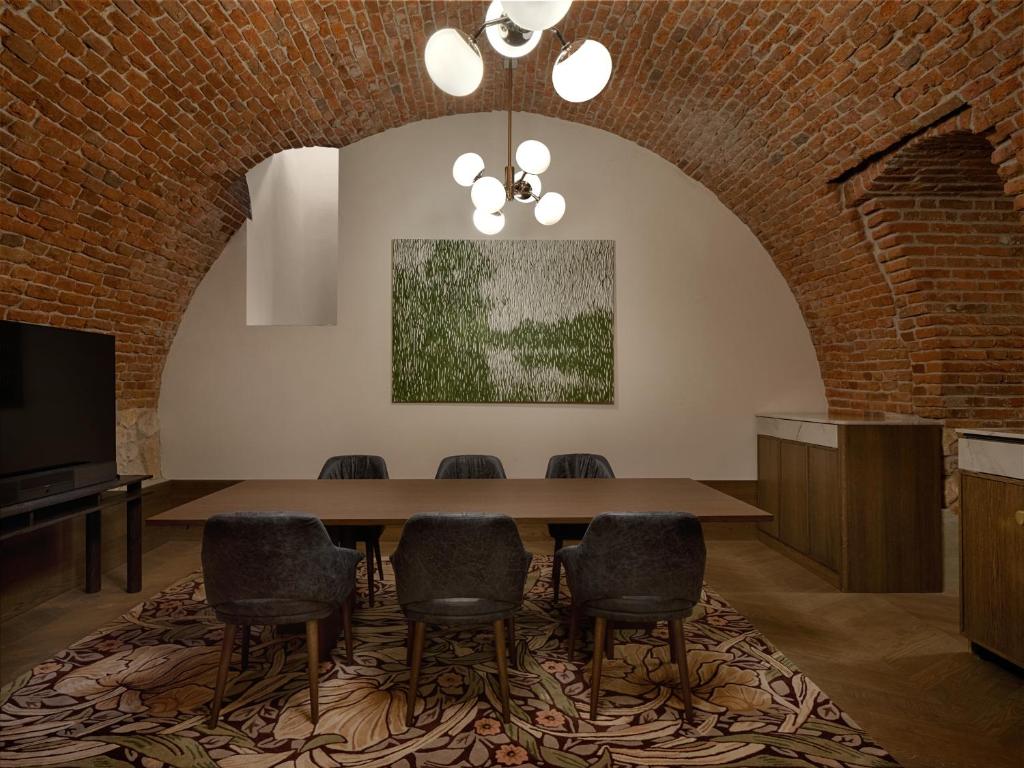 Stradom House, Autograph Collection - Resim 31