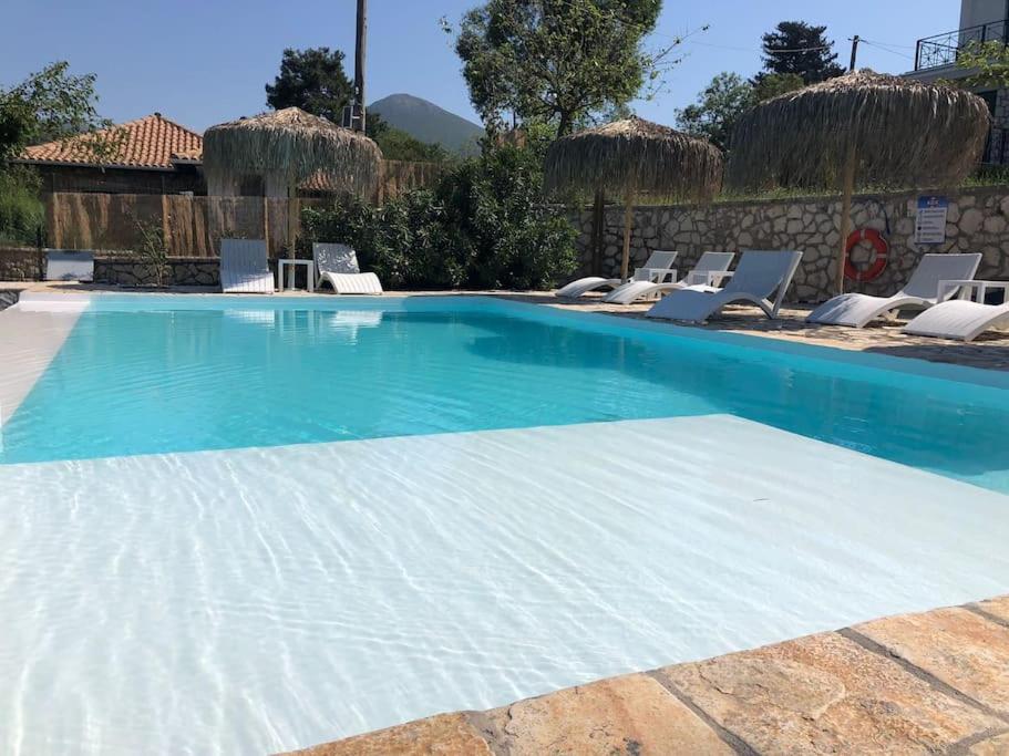 GreenVillage countryside Villa 20m from tavern, Marantochori ...