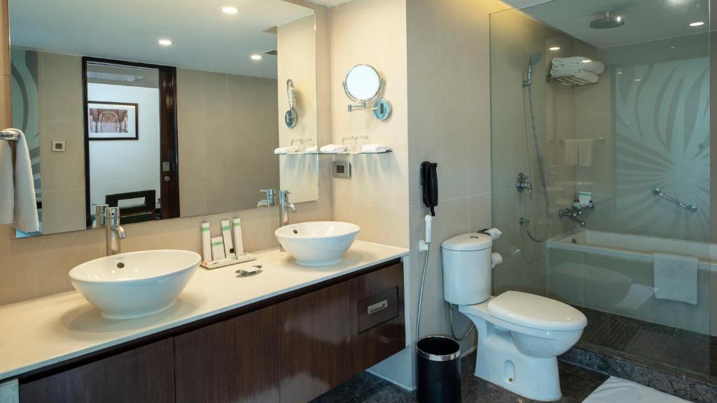 Koupelna v ubytování Four Points by Sheraton Jaipur, City Square