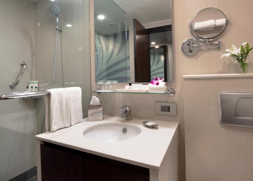 Koupelna v ubytování Four Points by Sheraton Jaipur, City Square