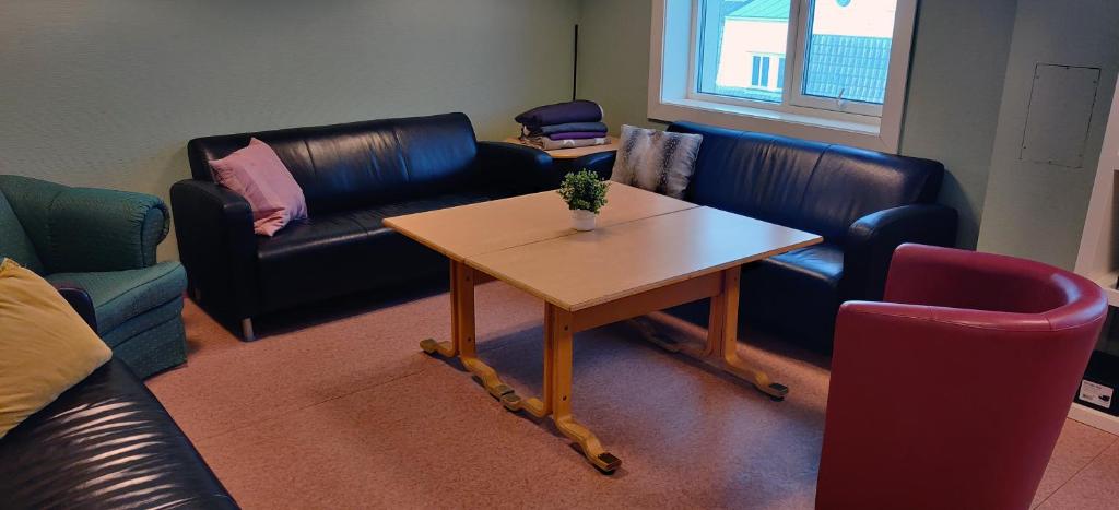 Posezení v ubytování Solborg Folkehøgskole Hostel