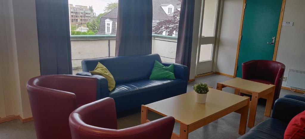 Posezení v ubytování Solborg Folkehøgskole Hostel
