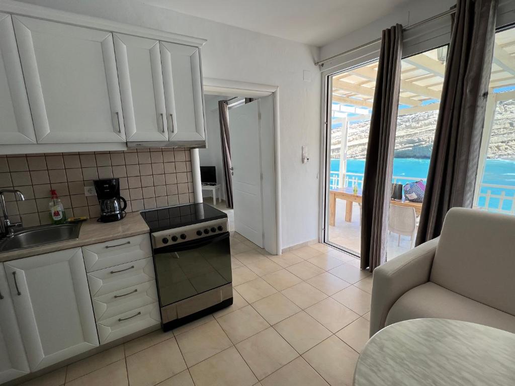 Kuchyňa alebo kuchynka v ubytovaní Bella Vista Luxury Apartment