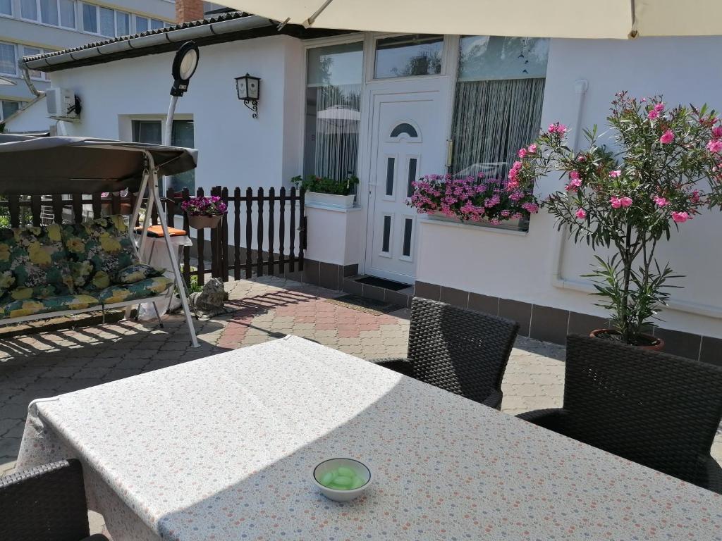 Balkon lub taras w obiekcie Kertész Vendégház
