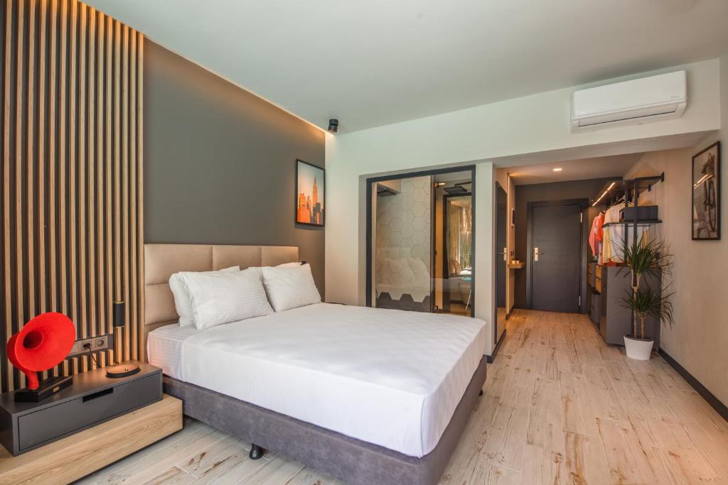 Morina Deluxe Hotel - 