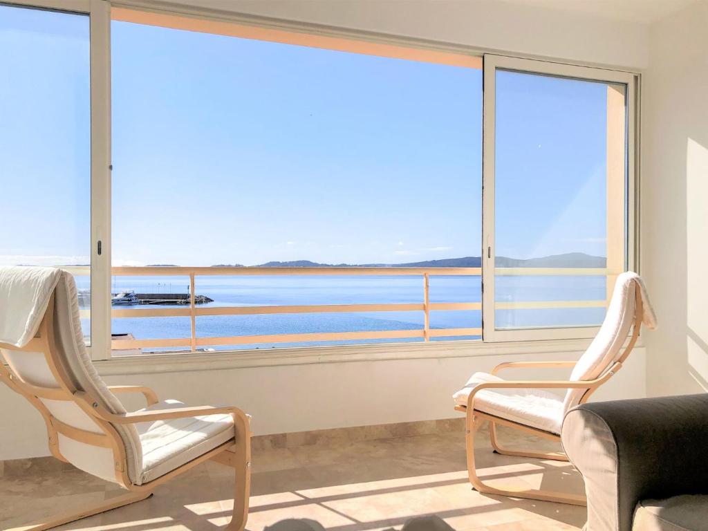 Apartment Les Dauphins-1 by Interhome