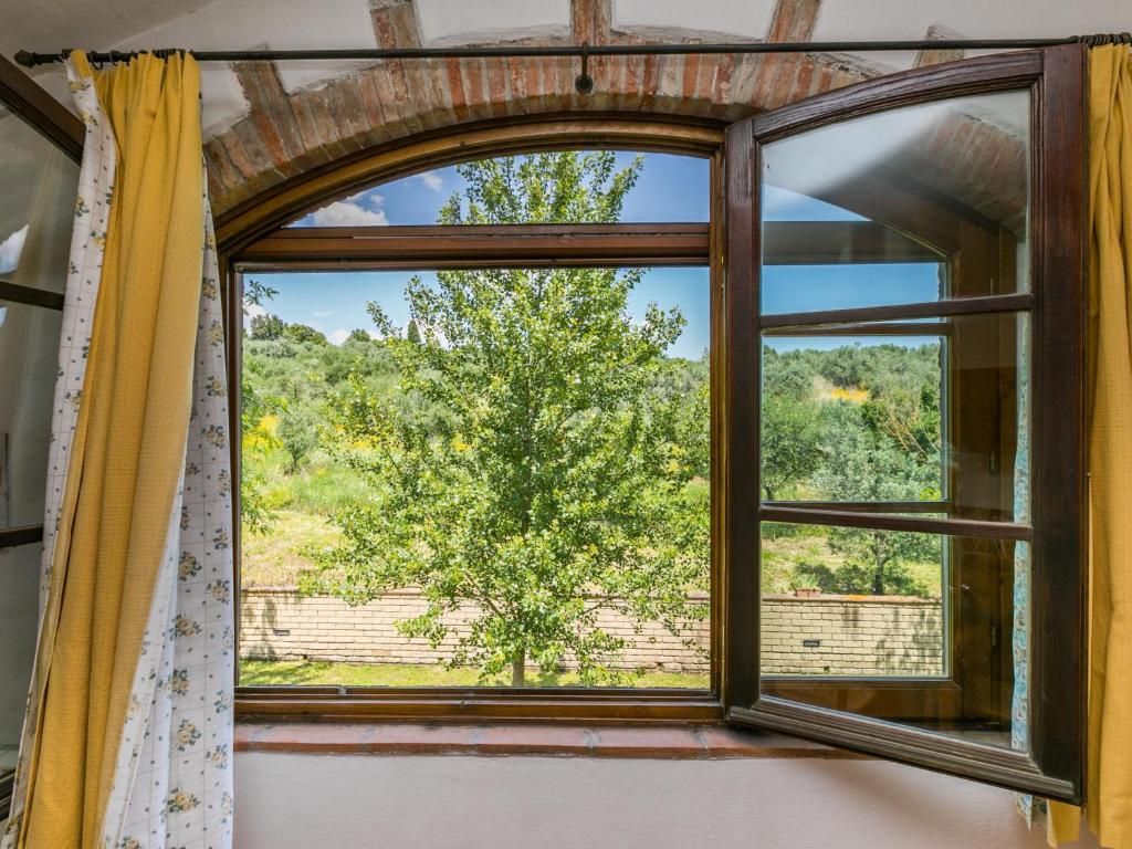Zahrada ubytování Apartment Montereggi-4 by Interhome