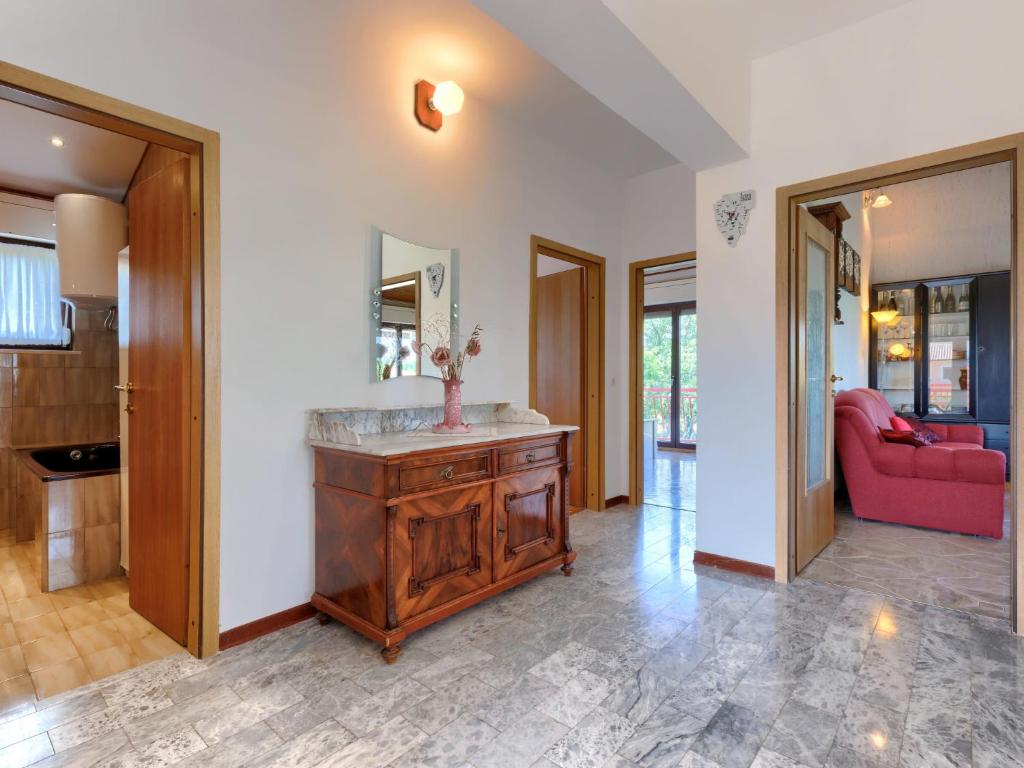Część wypoczynkowa w obiekcie Apartment Ana-2 by Interhome