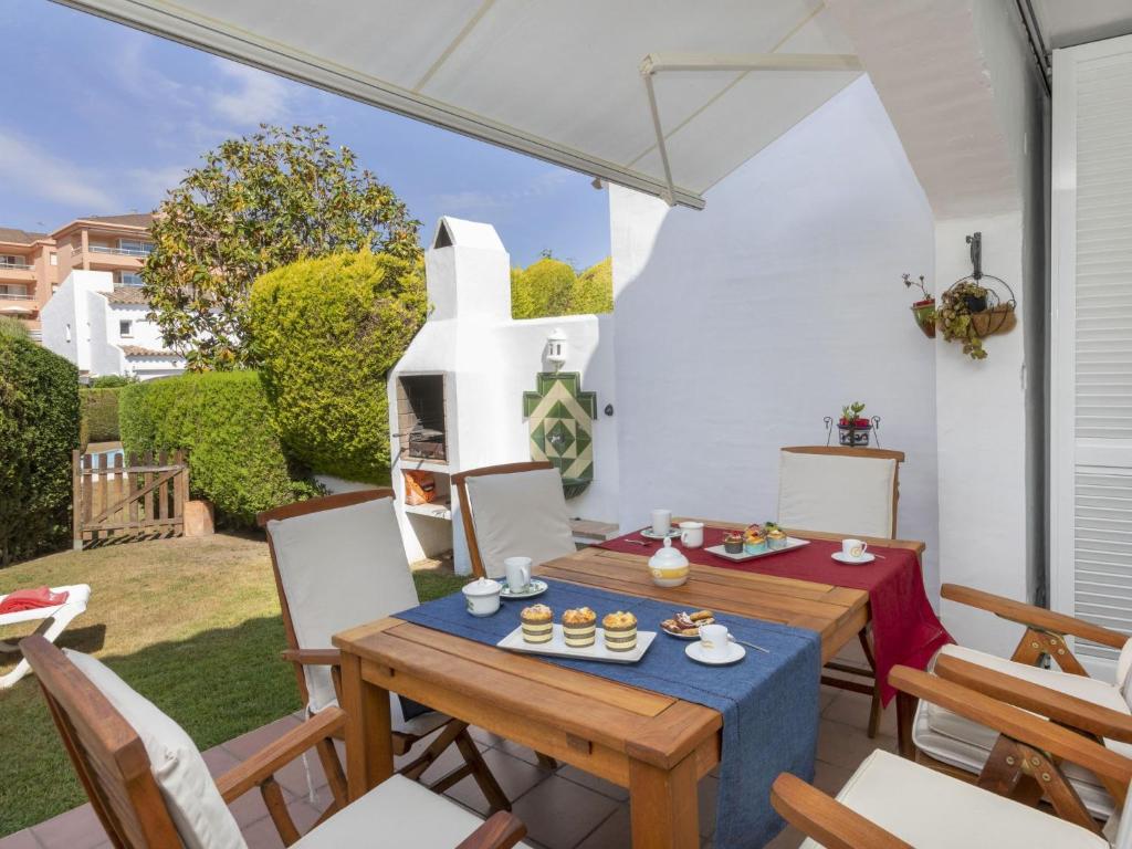 Vonkajšia záhrada v ubytovaní Holiday Home La Reserva IV by Interhome