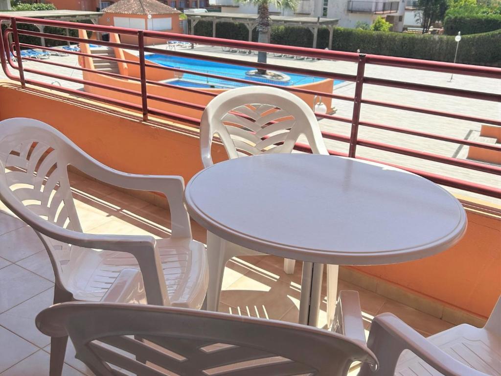 Fotografia z galérie ubytovania Apartment Sa Gavina Gaudi 6 pax 2 bedrooms by Interhome v destinácii L'Estartit