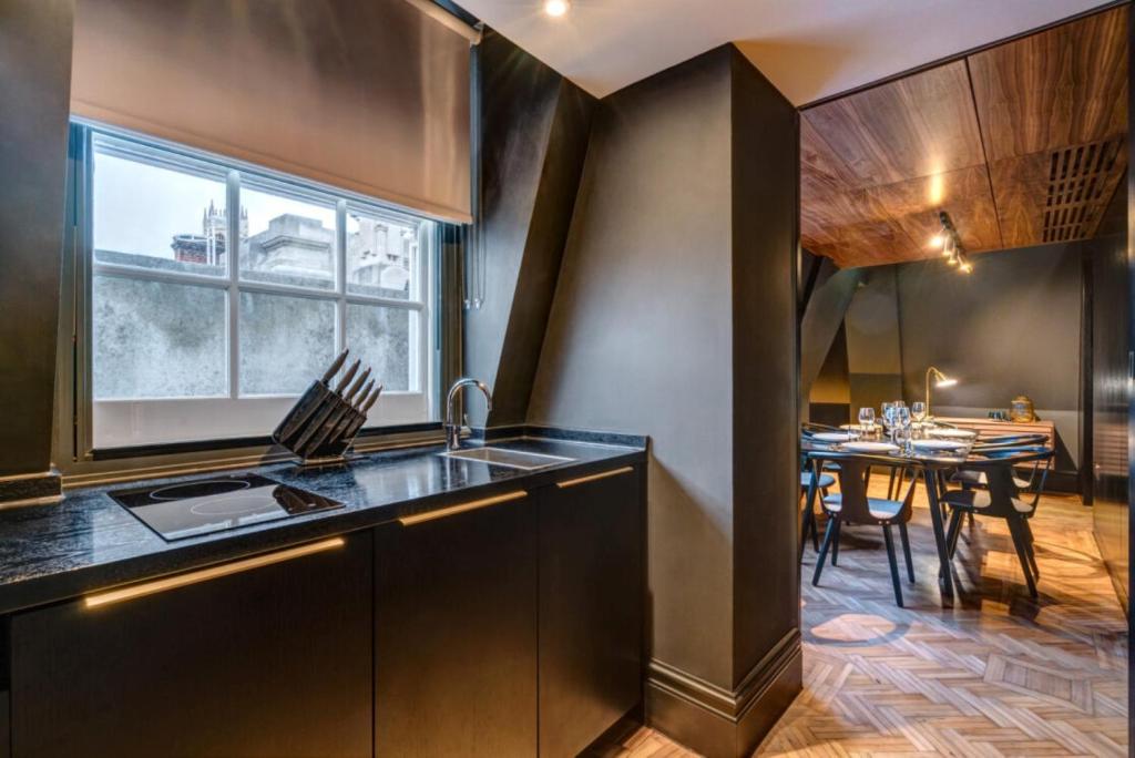 Apex Temple Court Hotel - Resim 24