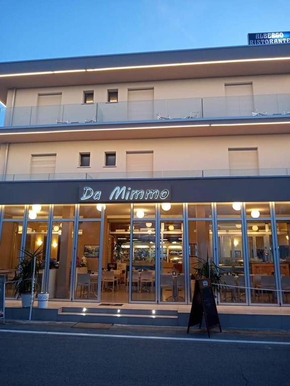 a store front of a building with a restaurant at HOTEL DA MIMMO in Bellaria-Igea Marina